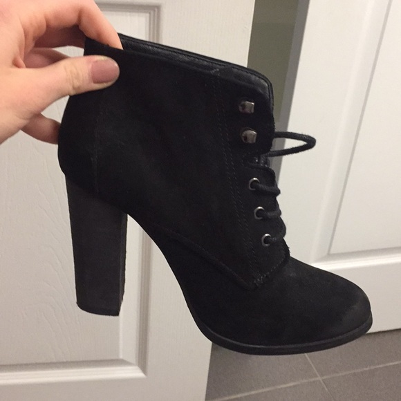 Aldo black heel booties - Picture 2 of 3